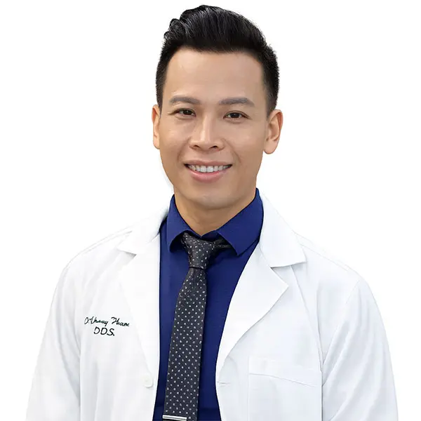Portrait of Dr Jefferey Pham